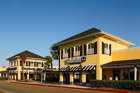 Gulfport premium outlets - Carter's, located at Gulfport Premium Outlets®: Carter’s is the best-selling brand in young children’s apparel. Trusted by generations of families for quality and value, we provide a full range of cute baby and children’s clothing, gifts and accessories. Sizes preemie – 14. 